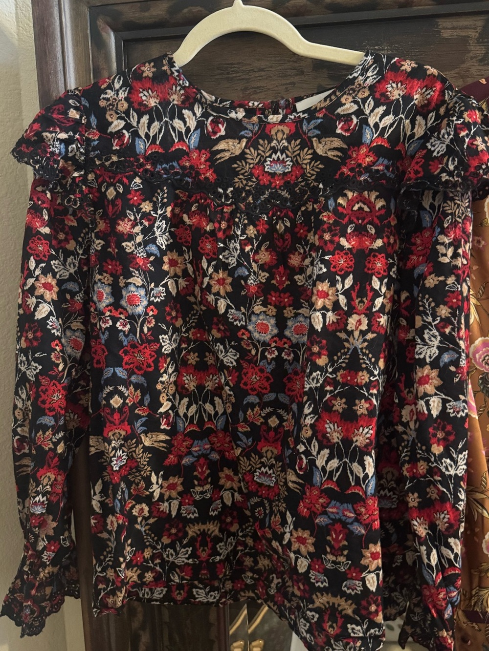 Ann Taylor Loft Women's Floral Long-Sleeve Blouse in Black and Red - Medium
